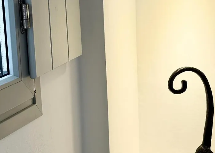 Erice By Easystay Hotel