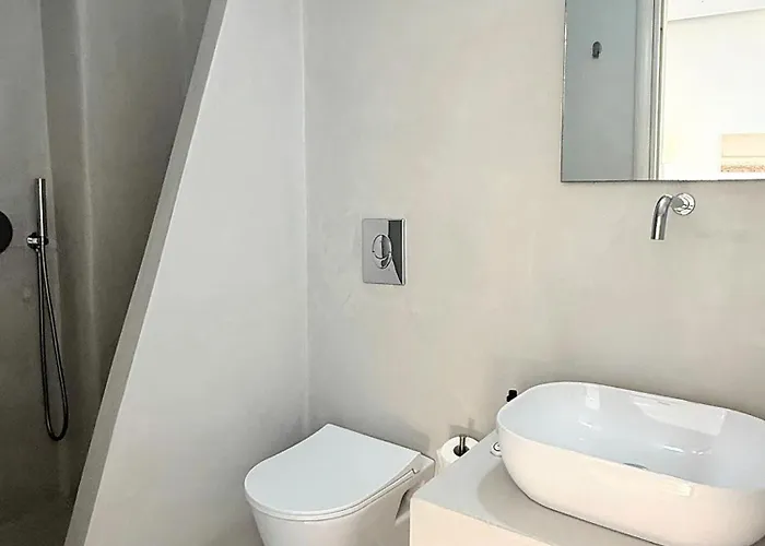 Erice By Easystay Hotel