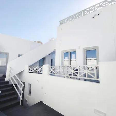 Erice By Easystay * Fira (Santorini)